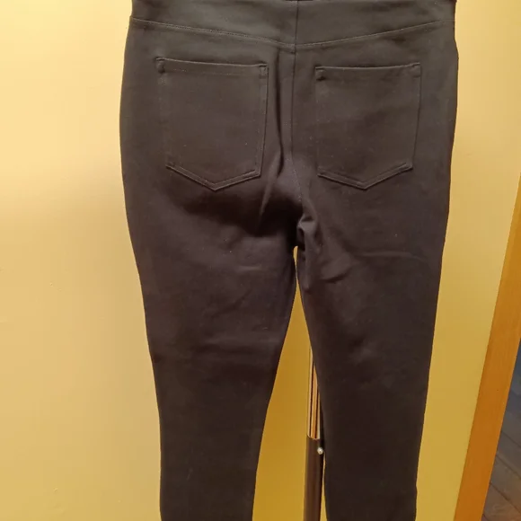 Spanx The Perfect Pant Ankle 4-Pocket - Picture 3 of 7